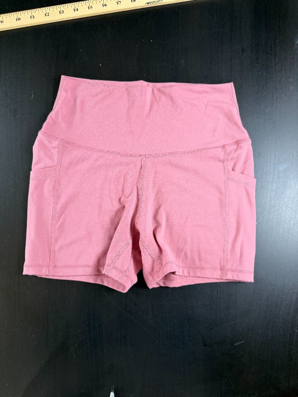 Amazon Athleisure Athletic Bike Shorts 3.5 inseam Pink Blush Mauve Size Medium